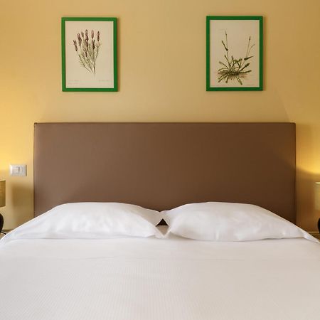 Hotel Cernia Isola Botanica SantʼAndrea 외부 사진